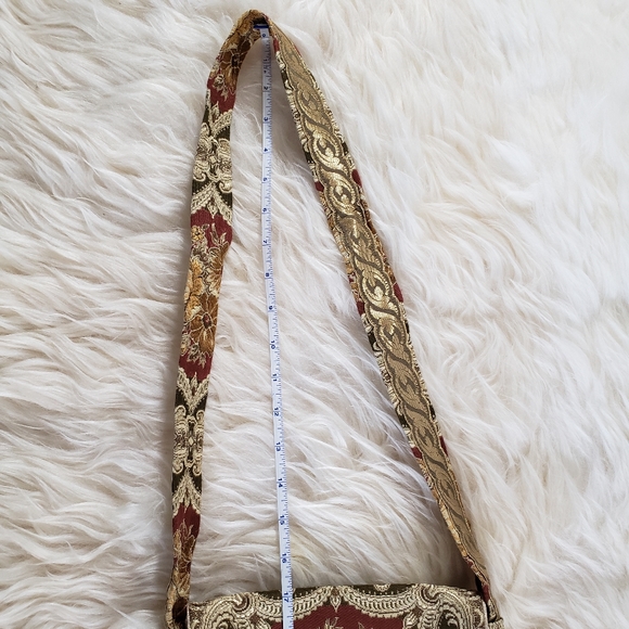 EUC Floral Tapestry Batik Shoulder Handbag - Picture 9 of 11